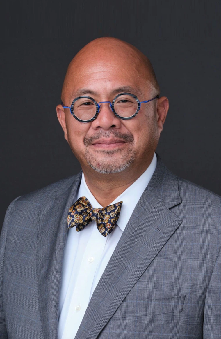 Art M. Lee headshot